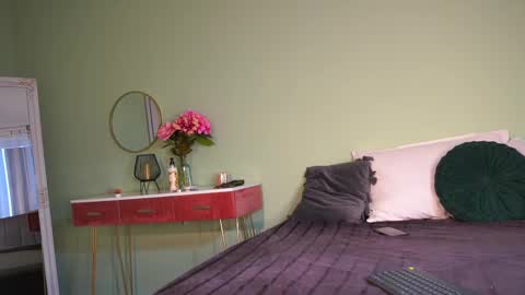 Snapshot of haileymoon85 chatting on 24, 2, 2025 Hailey online show from 24, 2, 2025