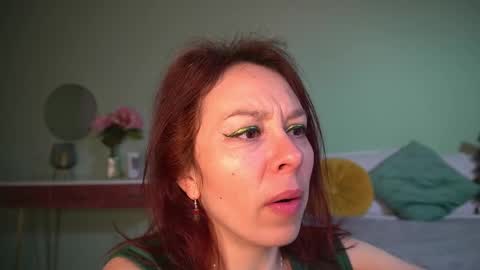 Snapshot of haileymoon85 chatting on 6, 3, 2025 Hailey online show from 6, 3, 2025