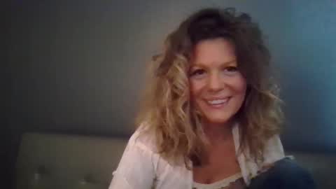 Hailey online show from 27, 11, 2025