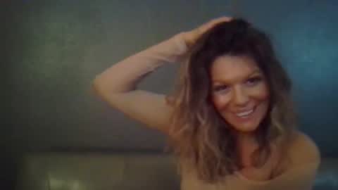 Hailey online show from 13, 12, 2025