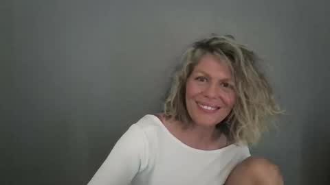 Hailey online show from 23, 3, 2026