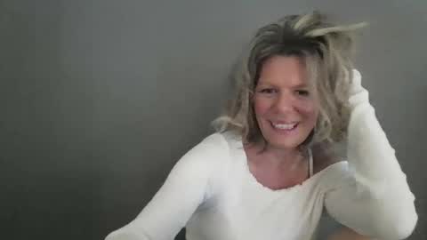 Hailey online show from 26, 3, 2026