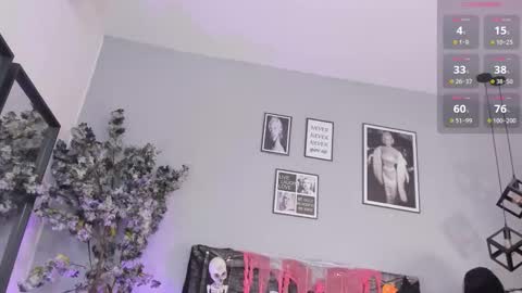 haileystonei online show from 17, 10, 2025