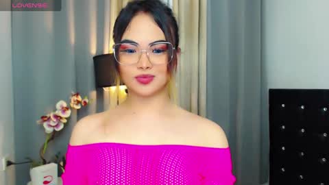 Snapshot of hailywilson chatting on 28, 2, 2025 haily online show from 28, 2, 2025