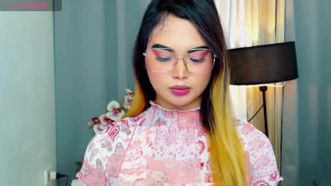 Snapshot of hailywilson chatting on 4, 3, 2025 haily online show from 4, 3, 2025