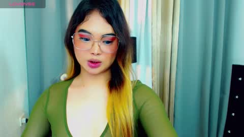 Snapshot of hailywilson chatting on 7, 3, 2025 haily online show from 7, 3, 2025