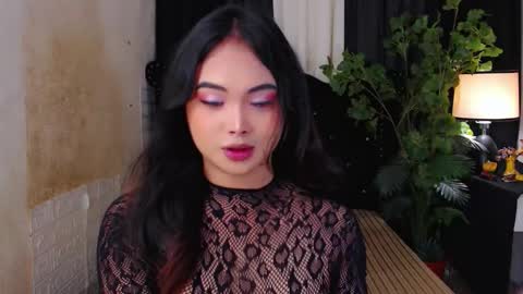 Snapshot of hailywilson chatting on 12, 11, 2025 haily online show from 12, 11, 2025