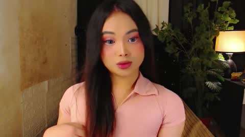 Snapshot of hailywilson chatting on 19, 11, 2025 haily online show from 19, 11, 2025