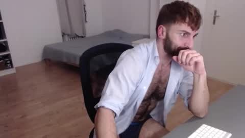 hairy_superman online show from 19, 10, 2025