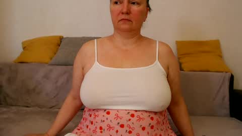 hairy vicky online show from 23, 6, 2026