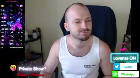 Snapshot of hairyass25yo chatting on 13, 6, 2026 Puppy3 StockyDaddiesmusclebearsbeefybigmans online show from 13, 6, 2026