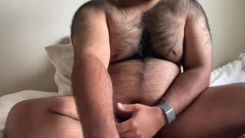 hairyaussie00 online show from 17, 2, 2025