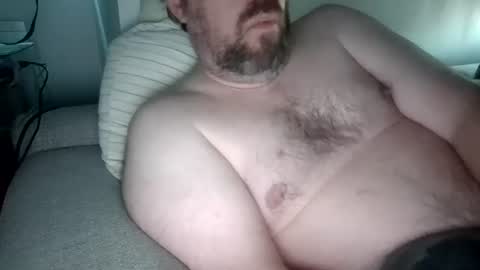 Snapshot of hairybear987 chatting on 11, 7, 2026 hairybear987 online show from 11, 7, 2026