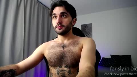 Adam online show from 9, 4, 2026