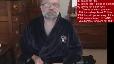 HairyDaddyBear69 online show from 30, 6, 2026