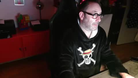 hairyfred73 online show from 12, 3, 2025