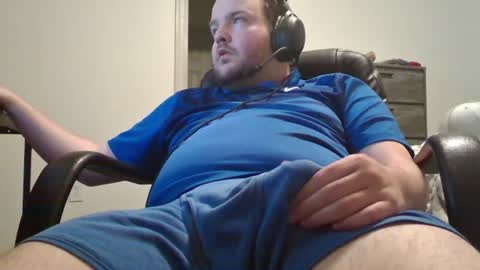 Snapshot of hairymikey chatting on 23, 6, 2026 hairymikey online show from 23, 6, 2026