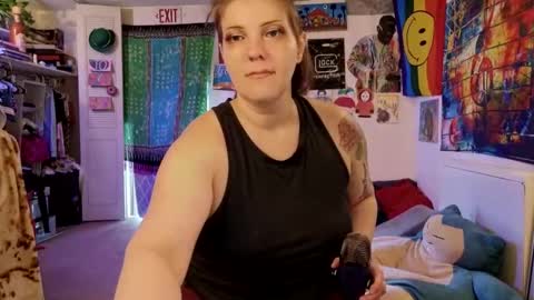 Snapshot of hairypoper chatting on 15, 10, 2025 hairypoper online show from 15, 10, 2025