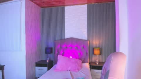 Snapshot of hairyybunny1811 chatting on 28, 10, 2025 HELEN Open Pvt Instagram helen bunnny online show from 28, 10, 2025