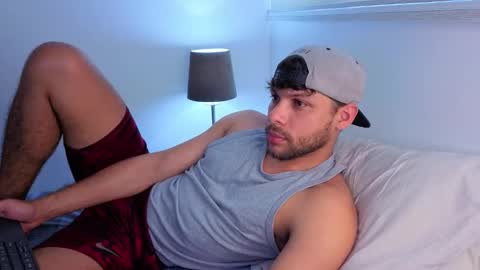 Independent       model  online show from 3, 12, 2025