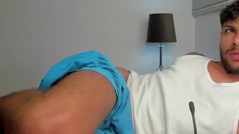 Independent       model  online show from 17, 3, 2026