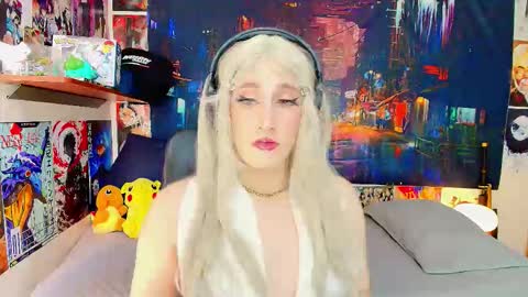 Haku Please help me with your thumbs up its important  online show from 7, 11, 2025