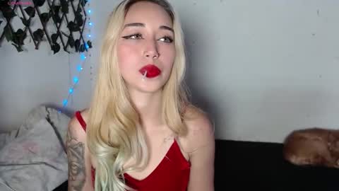 HALLIE online show from 24, 9, 2025