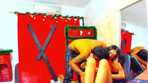 Hana and Zeta online show from 23, 1, 2025