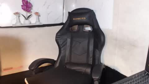 hana_soojin online show from 4, 4, 2026