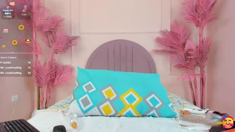 hanaahquinn online show from 5, 3, 2025