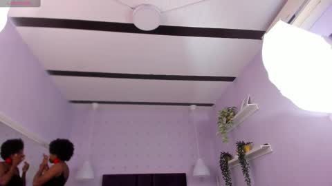 hanaahquinn online show from 8, 10, 2025