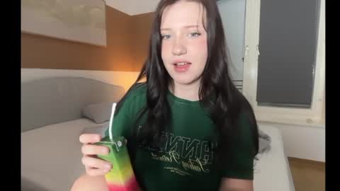 Snapshot of hanahwoods chatting on 10, 6, 2026 hanahwoods online show from 10, 6, 2026