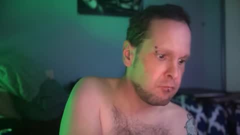 hand_banana_420 online show from 28, 3, 2026