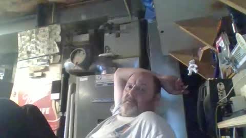 naked man online show from 8, 10, 2025