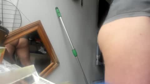 handncocknocum online show from 1, 2, 2025