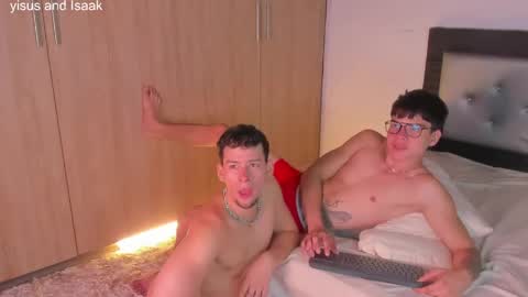 handsome_boys69 online show from 11, 4, 2026