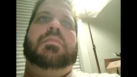 handsomedaddy198923 online show from 27, 10, 2025