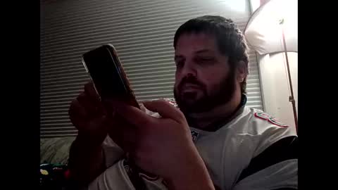 handsomedaddy198923 online show from 1, 12, 2025