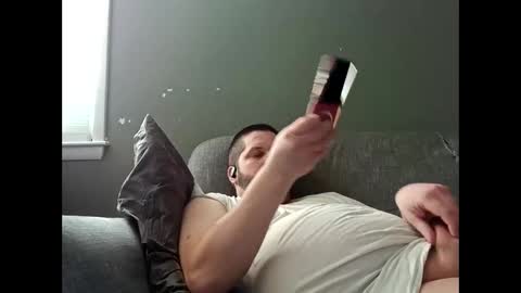 Handsomedaddy198923 online show from 1, 4, 2026