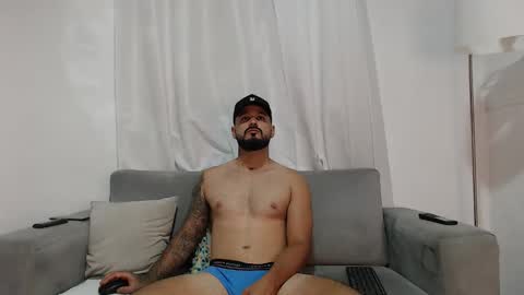 Snapshot of handsomen69 chatting on 3, 3, 2026 Handsomen online show from 3, 3, 2026