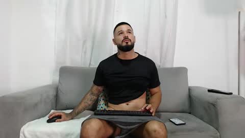 Snapshot of handsomen69 chatting on 14, 3, 2026 Handsomen online show from 14, 3, 2026