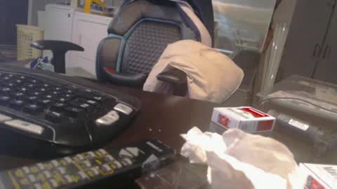 Snapshot of handyman5303 chatting on 30, 1, 2025 Handystudman online show from 30, 1, 2025