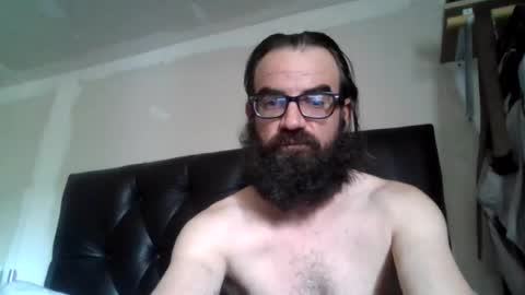 Snapshot of handywoody chatting on 4, 8, 2026 handywoody online show from 4, 8, 2026