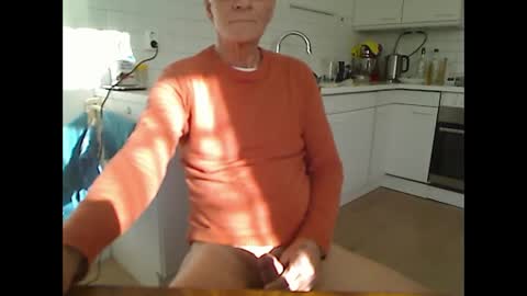 Snapshot of hankk54 chatting on 25, 11, 2025 hankk54 online show from 25, 11, 2025