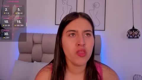 hanna__evans_ online show from 29, 3, 2026