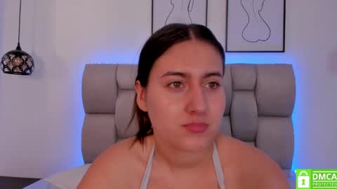 Snapshot of hanna__evans_ chatting on 20, 5, 2026 hanna__evans_ online show from 20, 5, 2026