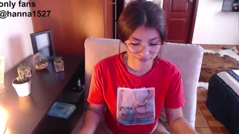 Snapshot of hanna_beily chatting on 2, 10, 2025 hanna online show from 2, 10, 2025