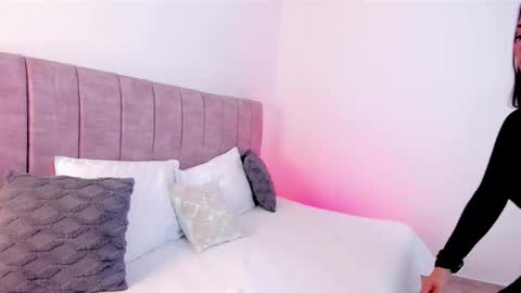 hanna_bunny15 online show from 19, 2, 2026