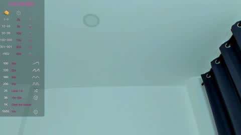 Snapshot of hanna_connorss chatting on 10, 12, 2024 hanna_connorss online show from 10, 12, 2024