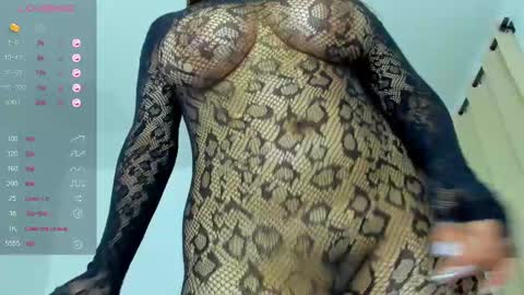 Snapshot of hanna_connorss chatting on 12, 2, 2025 hanna_connorss online show from 12, 2, 2025